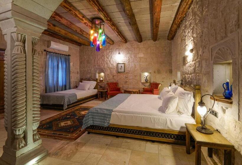 هتل Hera Cave Suites