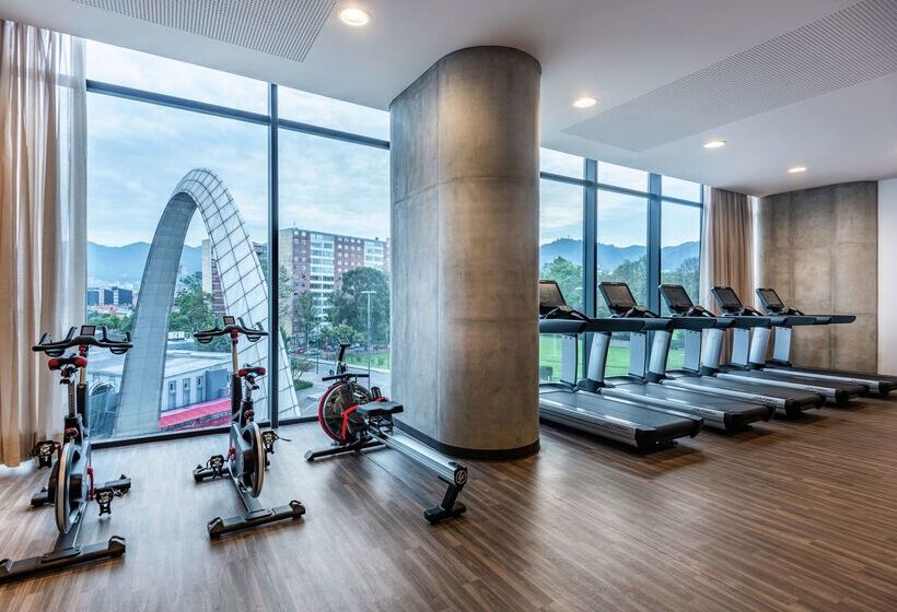 בית מלון כפרי Hilton Bogota Corferias