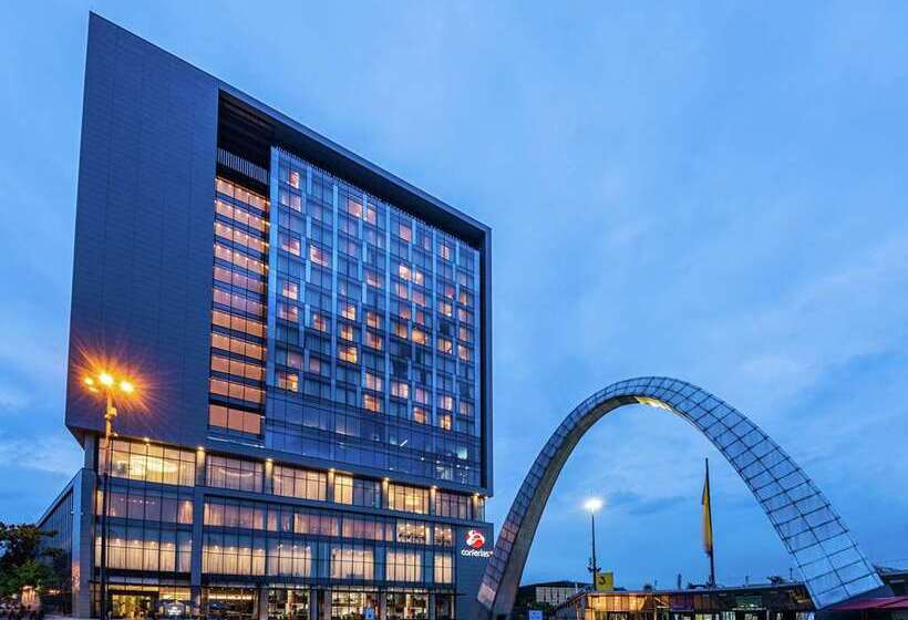 בית מלון כפרי Hilton Bogota Corferias