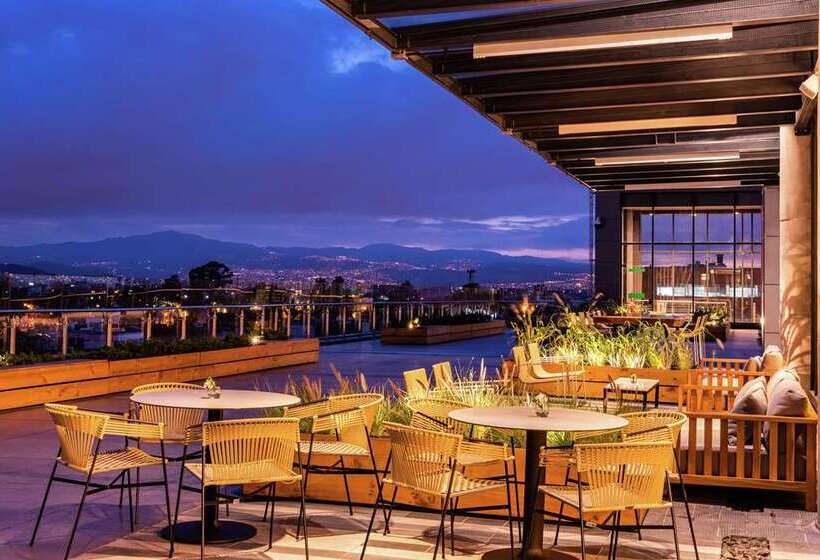 בית מלון כפרי Hilton Bogota Corferias