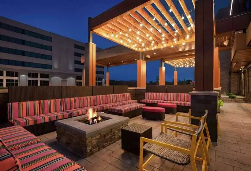 ホテル Home2 Suites By Hilton Madison Central Alliant Energy Center