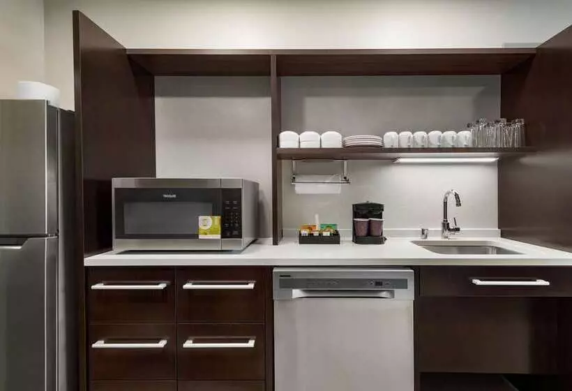ホテル Home2 Suites By Hilton Madison Central Alliant Energy Center