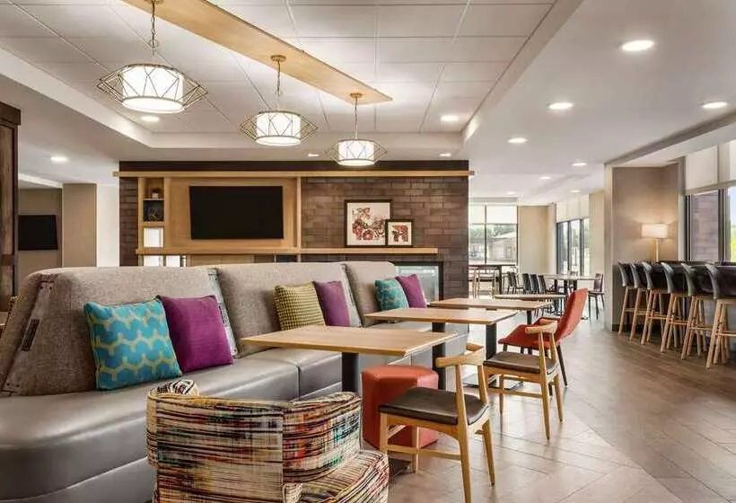 ホテル Home2 Suites By Hilton Madison Central Alliant Energy Center
