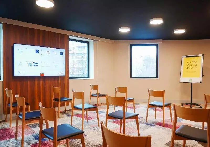 ホテル Ibis Styles Paris Meteor Avenue D'italie