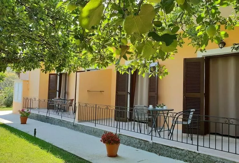 Hotelli Mileona Rooms