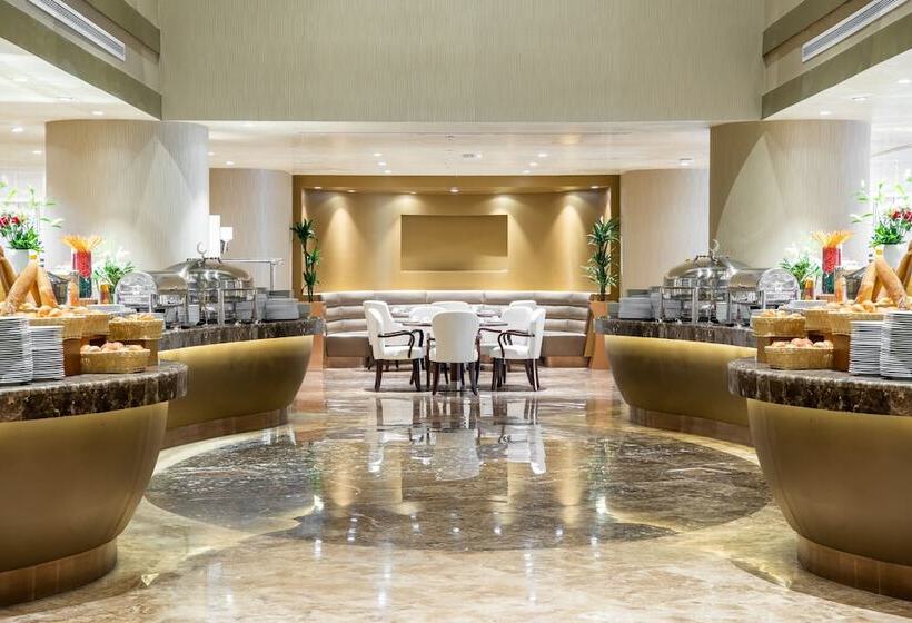 Hotel Millennium Makkah Al Naseem