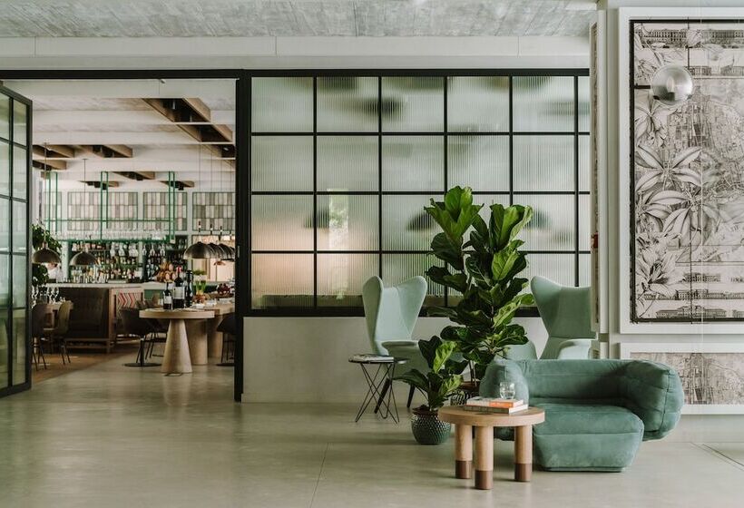 هتل Puro Warszawa Centrum