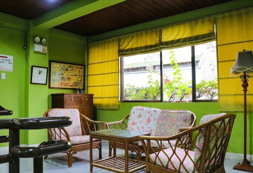 Hotelli Reddoorz @ Junquera Extension Cebu