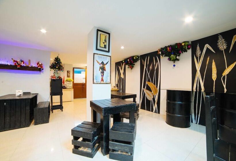 Hotelli Reddoorz Plus Near San Pedro Cathedral