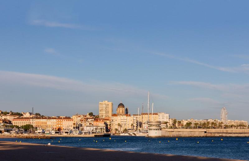 בית מלון כפרי Sowell Family Riviera