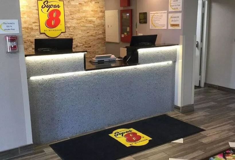 ホテル Super 8 By Wyndham South Holland