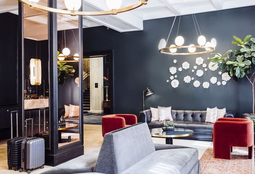 The Candler Hotel Atlanta, Curio Collection By Hilton