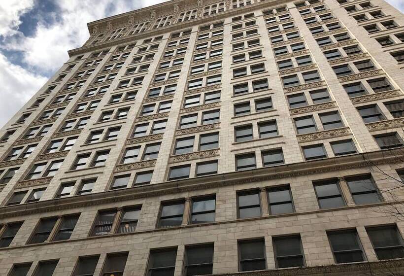 The Candler Hotel Atlanta, Curio Collection By Hilton