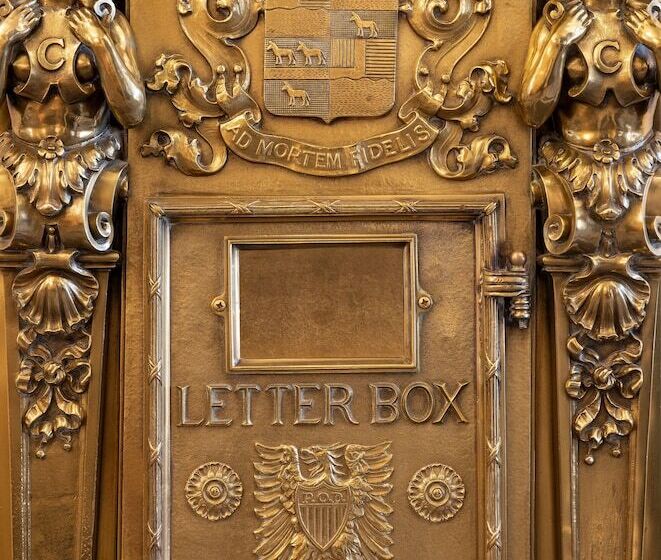 The Candler Hotel Atlanta, Curio Collection By Hilton