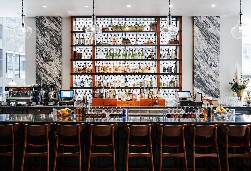 The Candler Hotel Atlanta, Curio Collection By Hilton