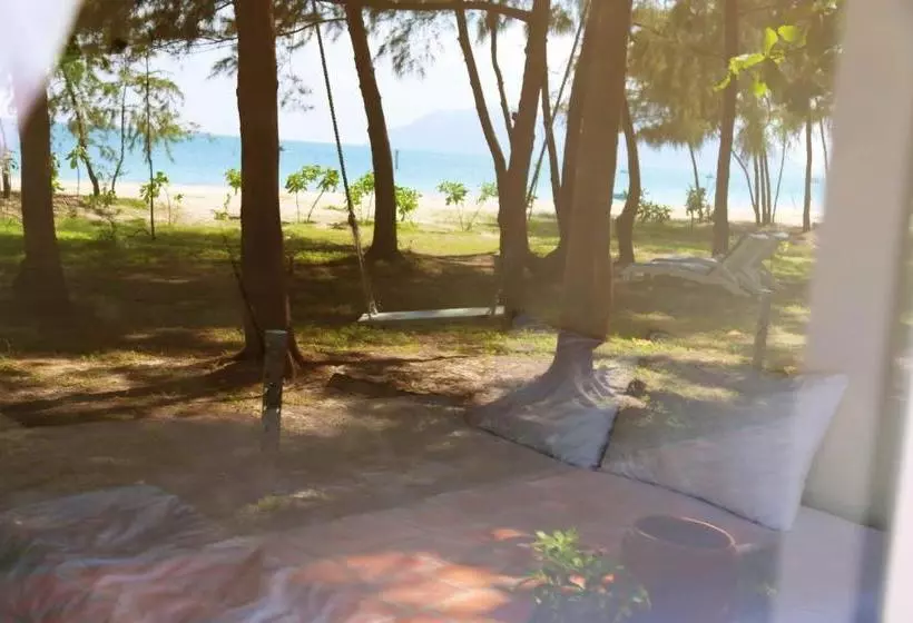 پانسیون Con Dao Camping