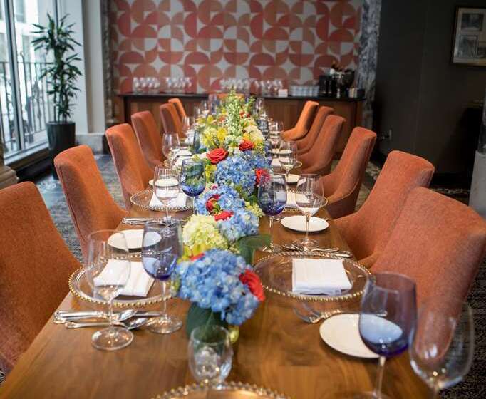 The Candler Hotel Atlanta, Curio Collection By Hilton