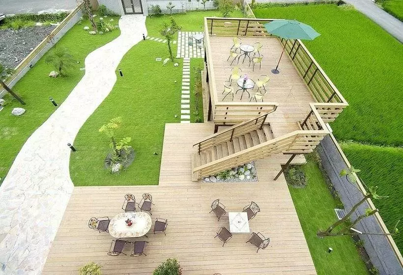 تختخواب و صبحانه Guan Jing Lou Garden