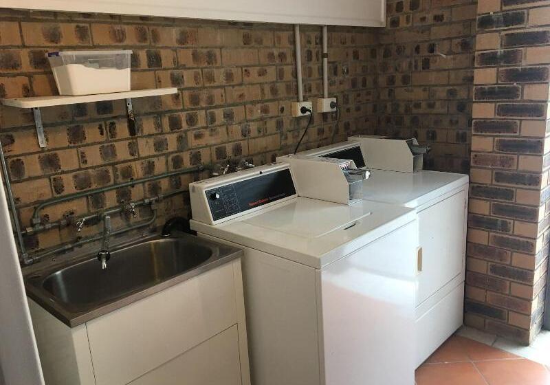 Casa Nostra Motel Mackay