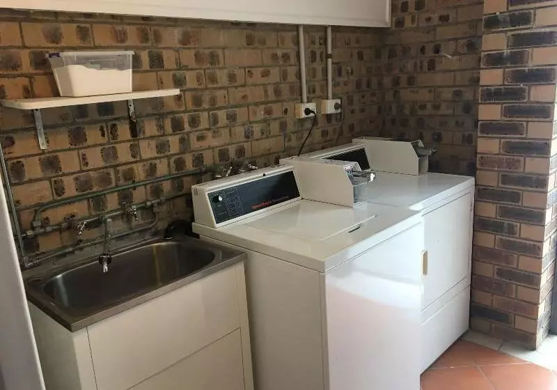 Casa Nostra Motel Mackay