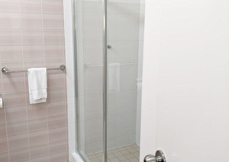 Casa Nostra Motel Mackay