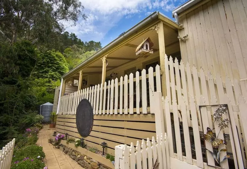 Hostal Mill House