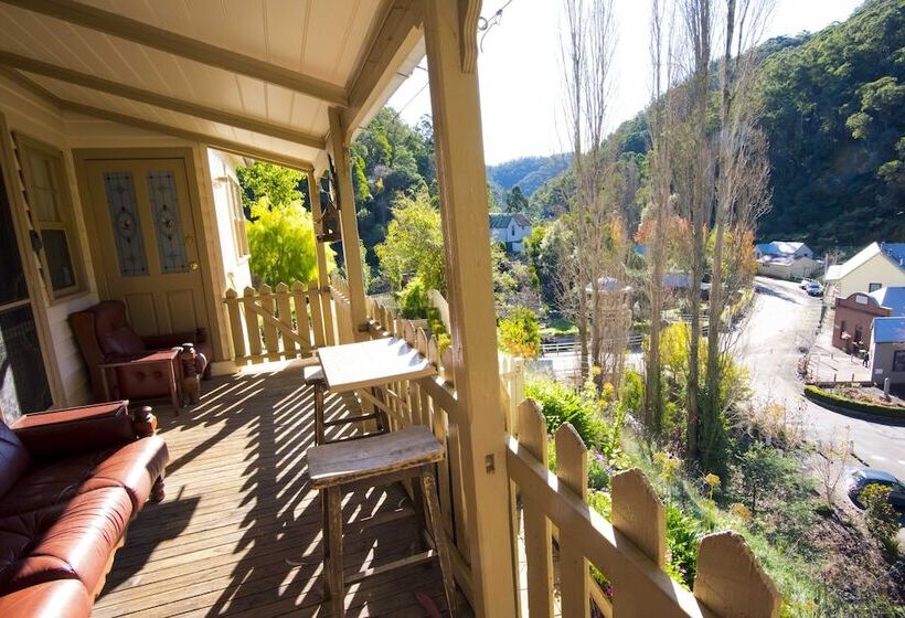 פונדק Mill House