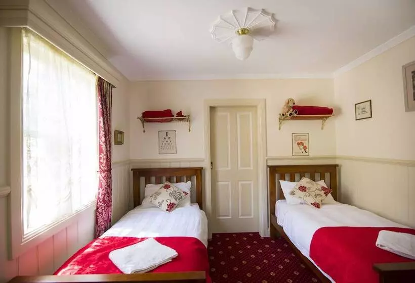 Hostal Mill House