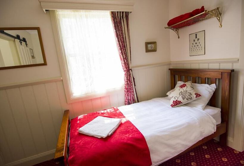 פונדק Mill House