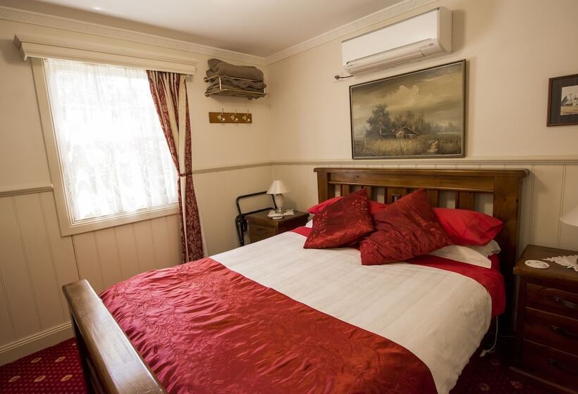 פונדק Mill House