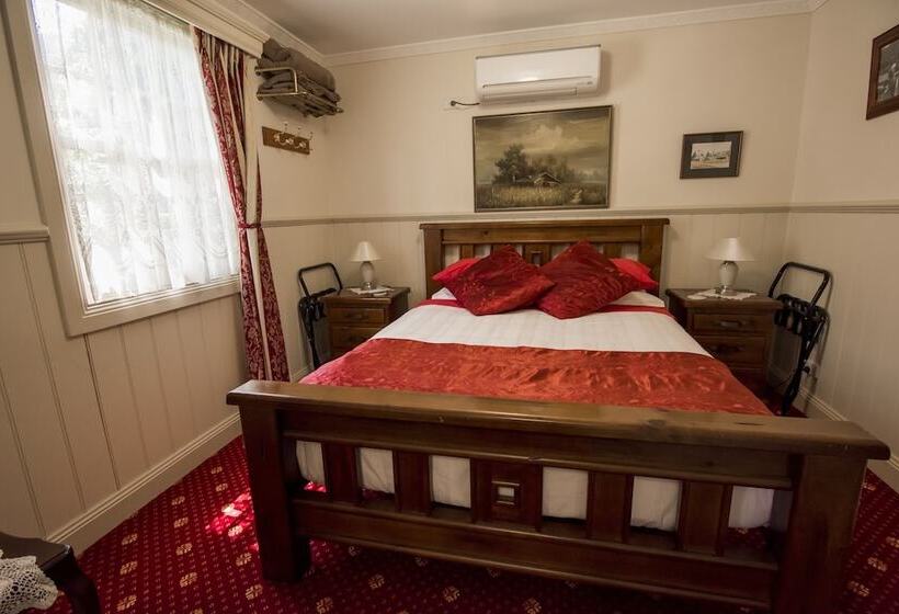 פונדק Mill House