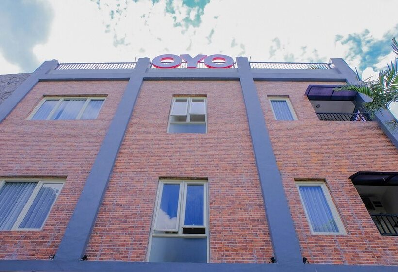 ホテル 32 Guest House By Oyo