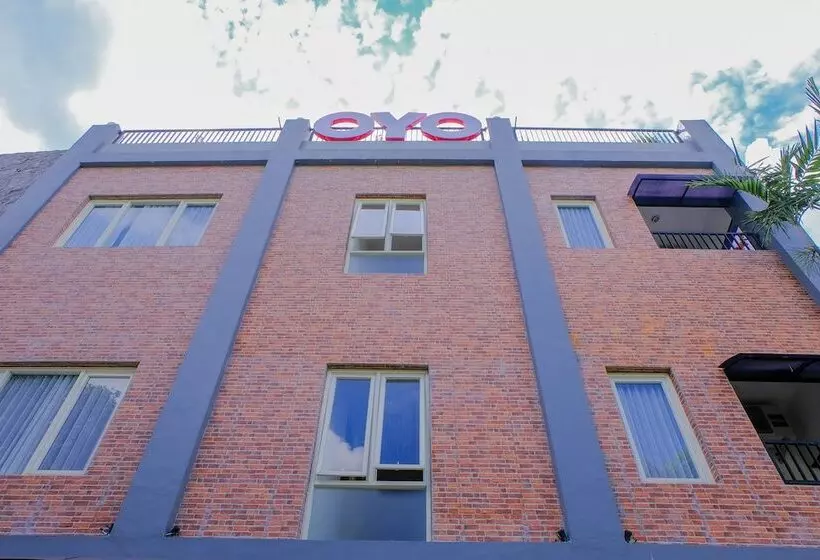 Hotel 32 Guest House By Oyo