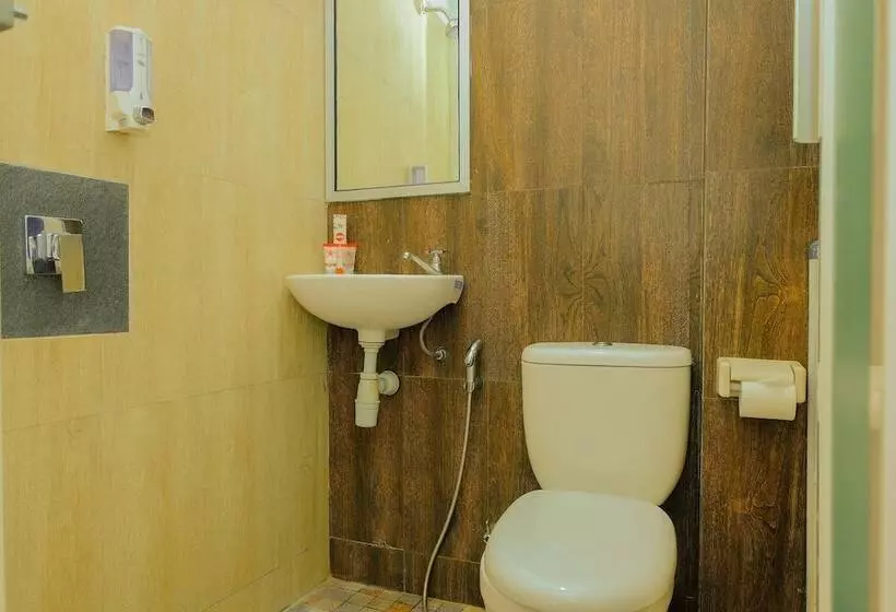 Hotel 32 Guest House By Oyo