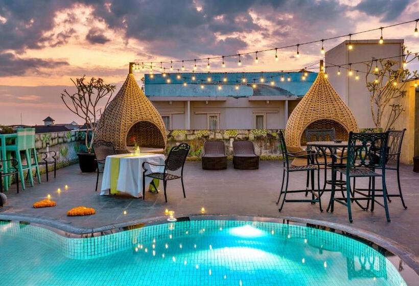 Boss Legian Hotel Powered By Archipelago