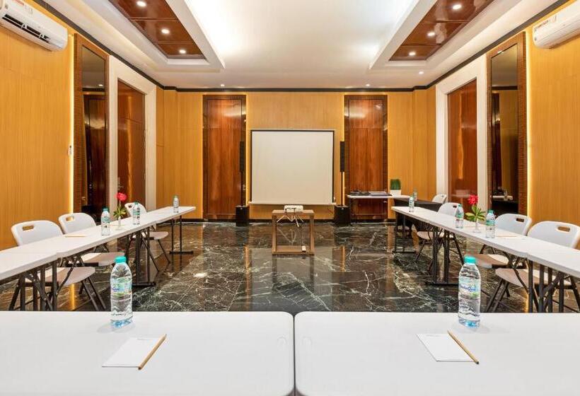 Boss Legian Hotel Powered By Archipelago