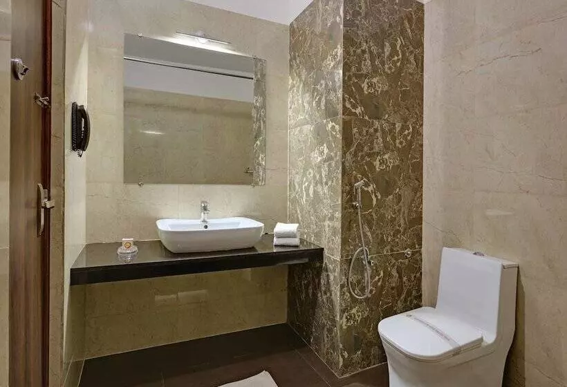 Hotelli Highway King Behror Neemrana