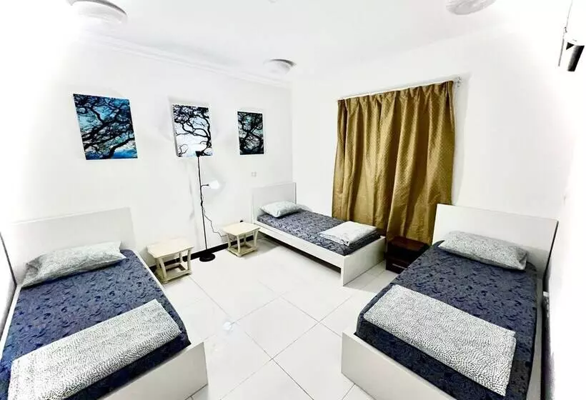 هتل Home Stay Hostel