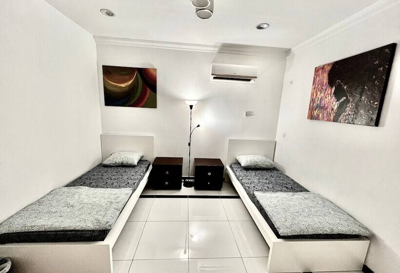 Отель Home Stay Hostel