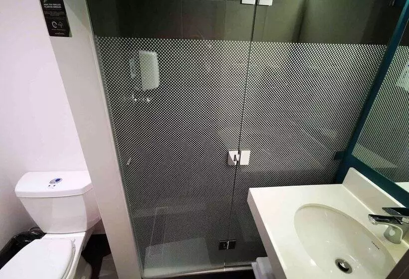 ホテル Ibis Budget Itagui