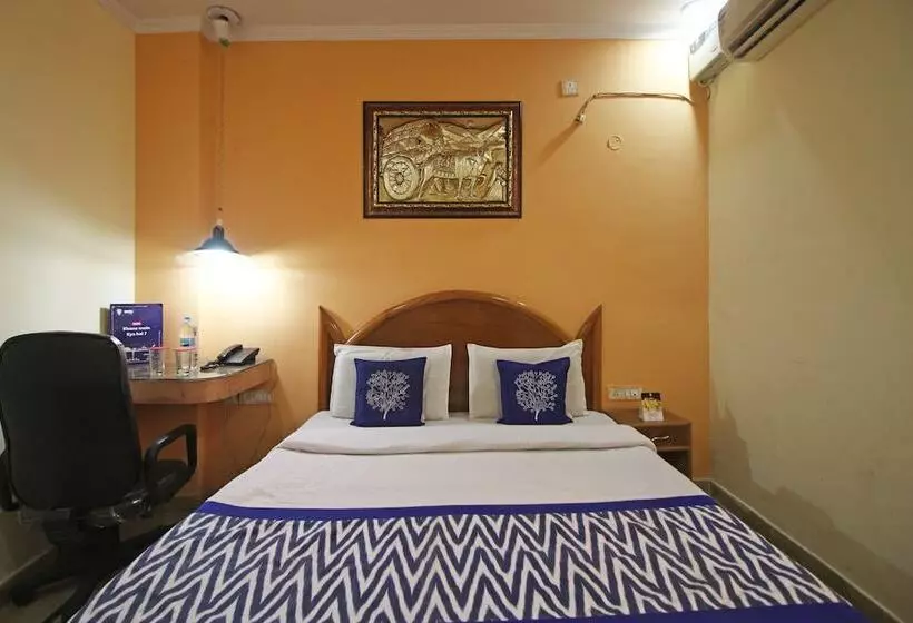 Hotelli O Madhur Regency