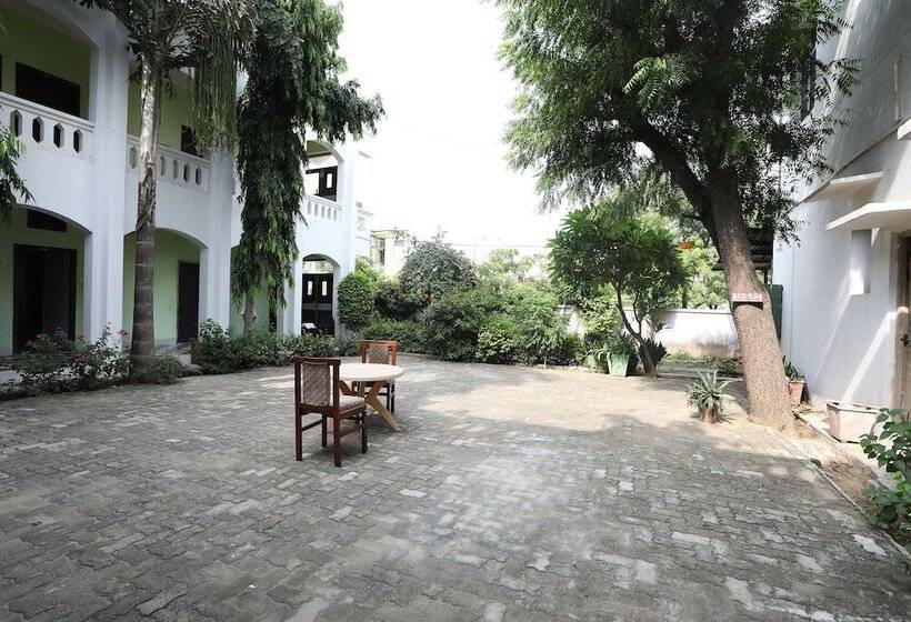 호텔 Park Regency By Oyo Rooms