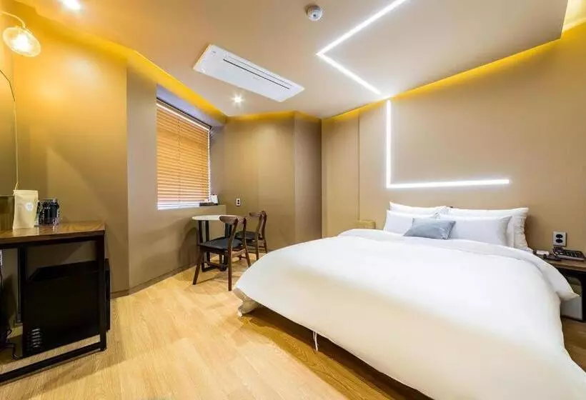 Hotel Plain