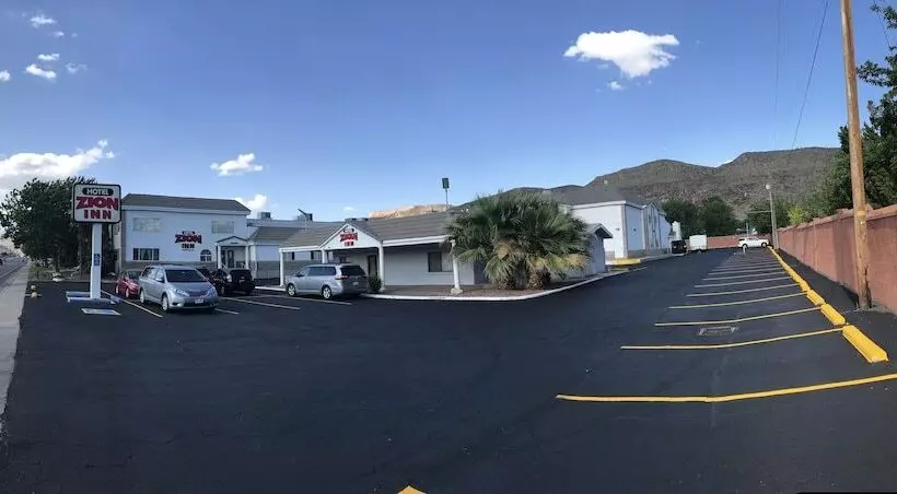 Hotelli Ramada By Wyndham La Verkin Zion National Park