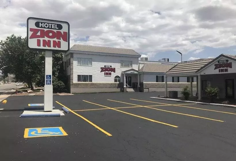 Hotelli Ramada By Wyndham La Verkin Zion National Park