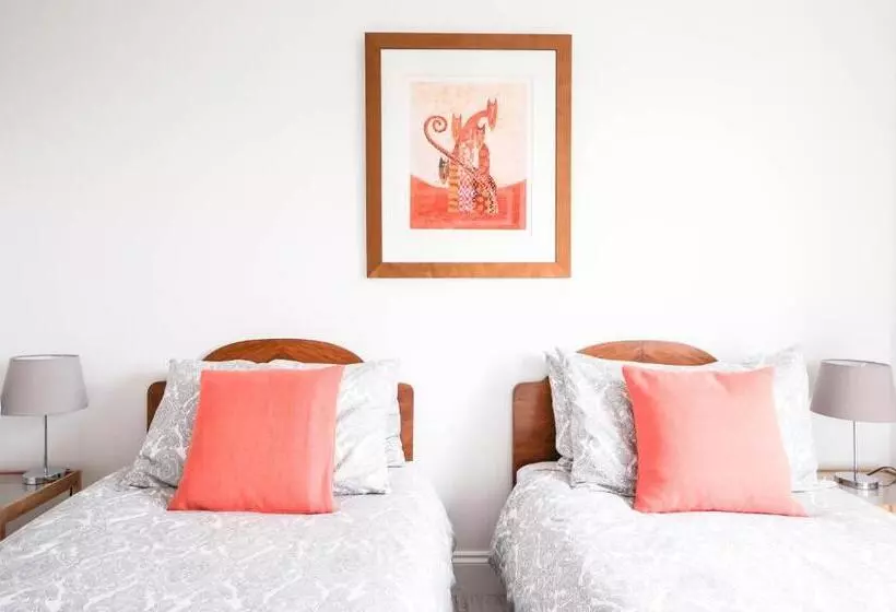 Aaa Stay Garden Apartment