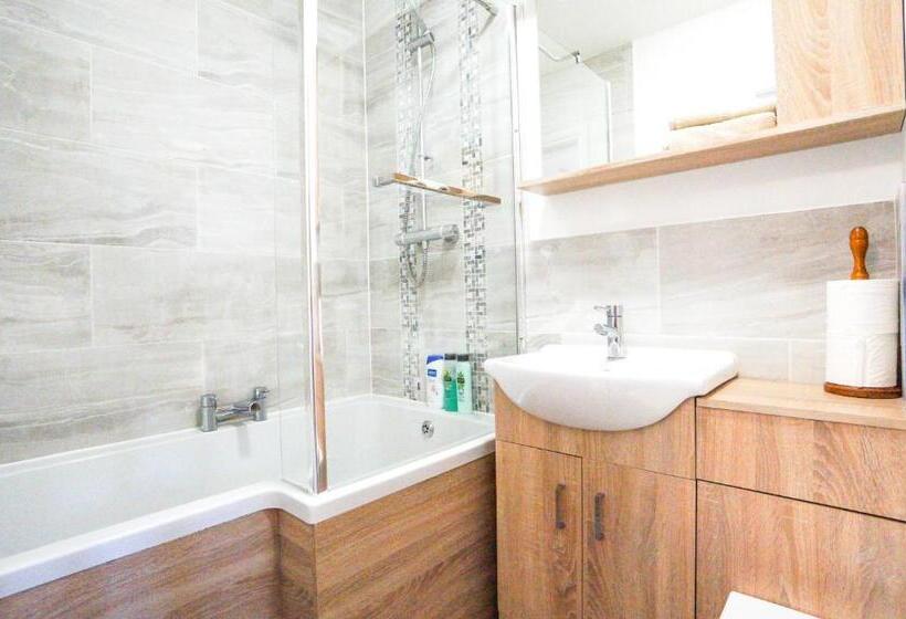 Aaa Stay Garden Apartment