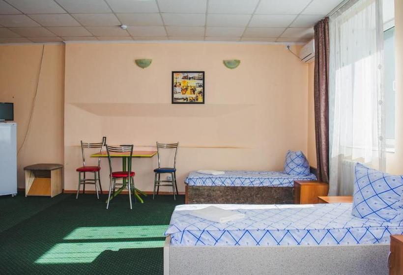 تختخواب و صبحانه Iceberg