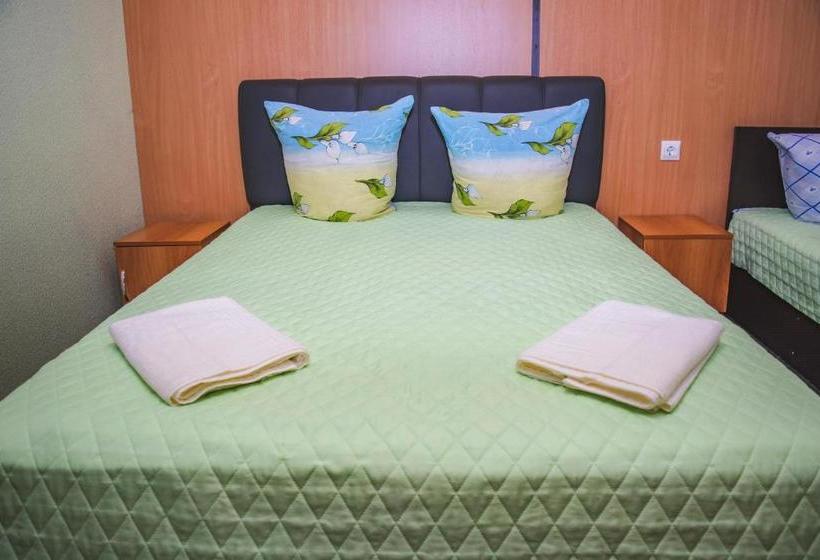 تختخواب و صبحانه Iceberg