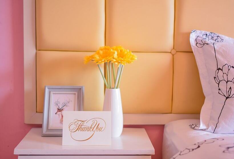 簡易ホテル Fenghuang Joy Riverview